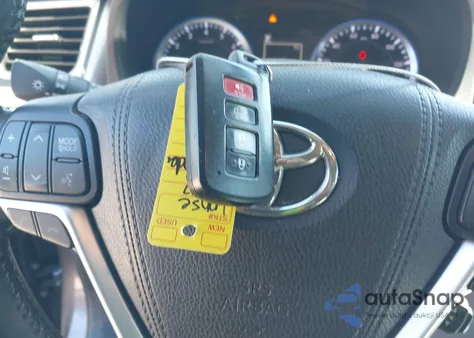 2017 Toyota Highlander Limited из США, поврежденный, VIN 5TDDZRFH1HS401963